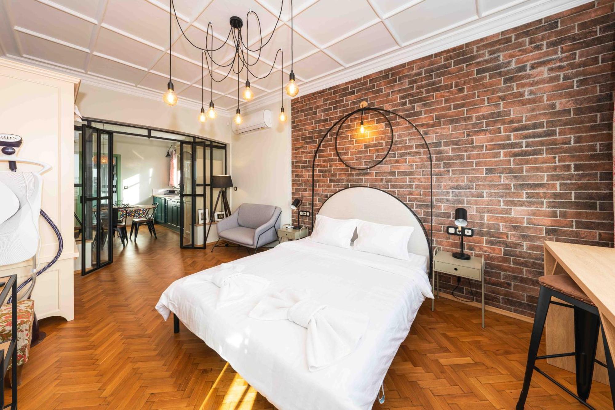 Heart Of The City Center Lux Apartment With View Sofia Exterior photo